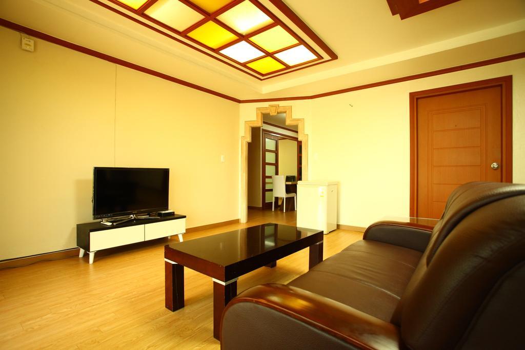 Bluesky Pension Pocheon Ngoại thất bức ảnh